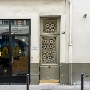 Appartamento Elegant And Modern Parisian Charm, Parigi