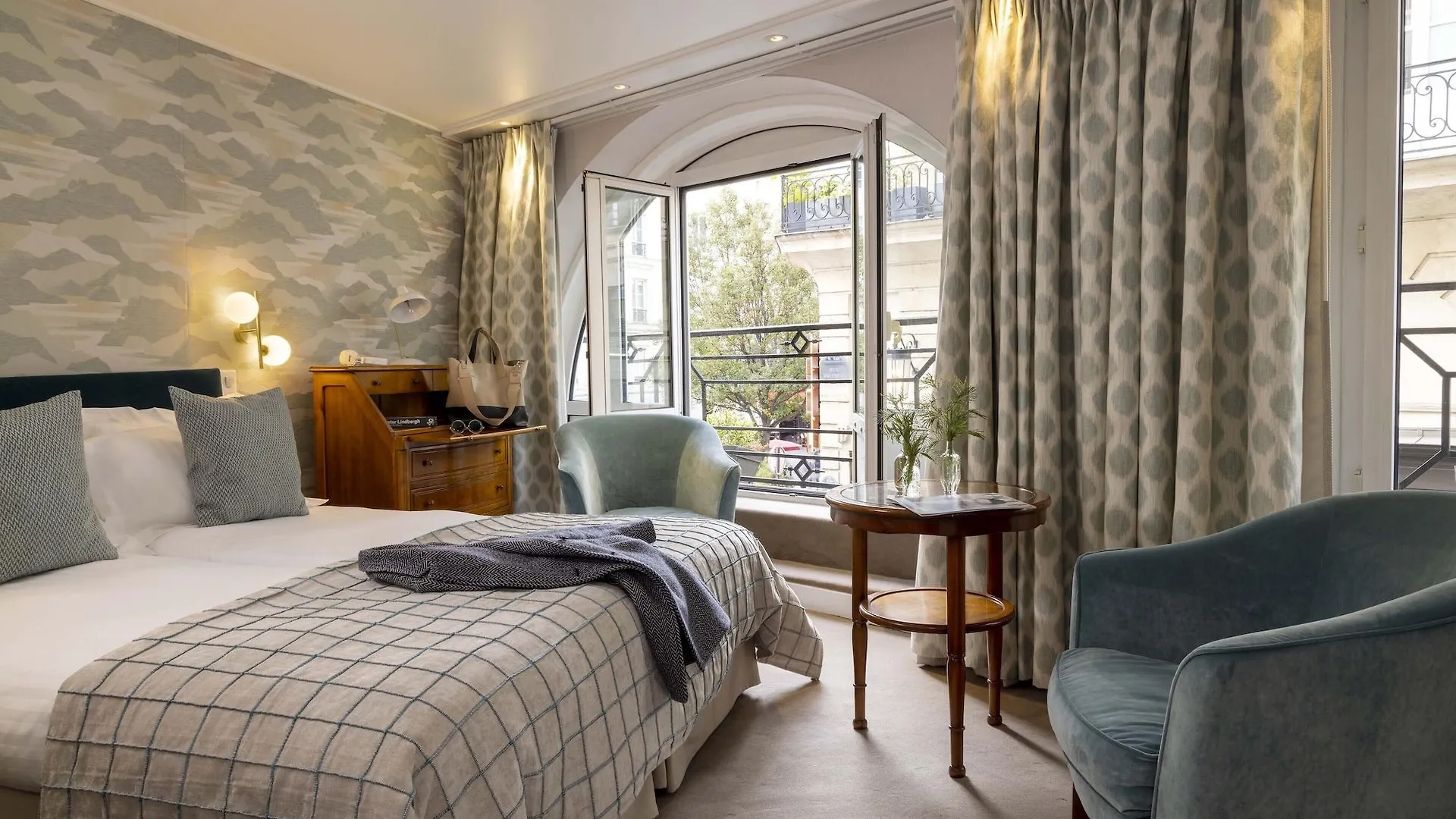 Hotel Le Regent Paris 3*,