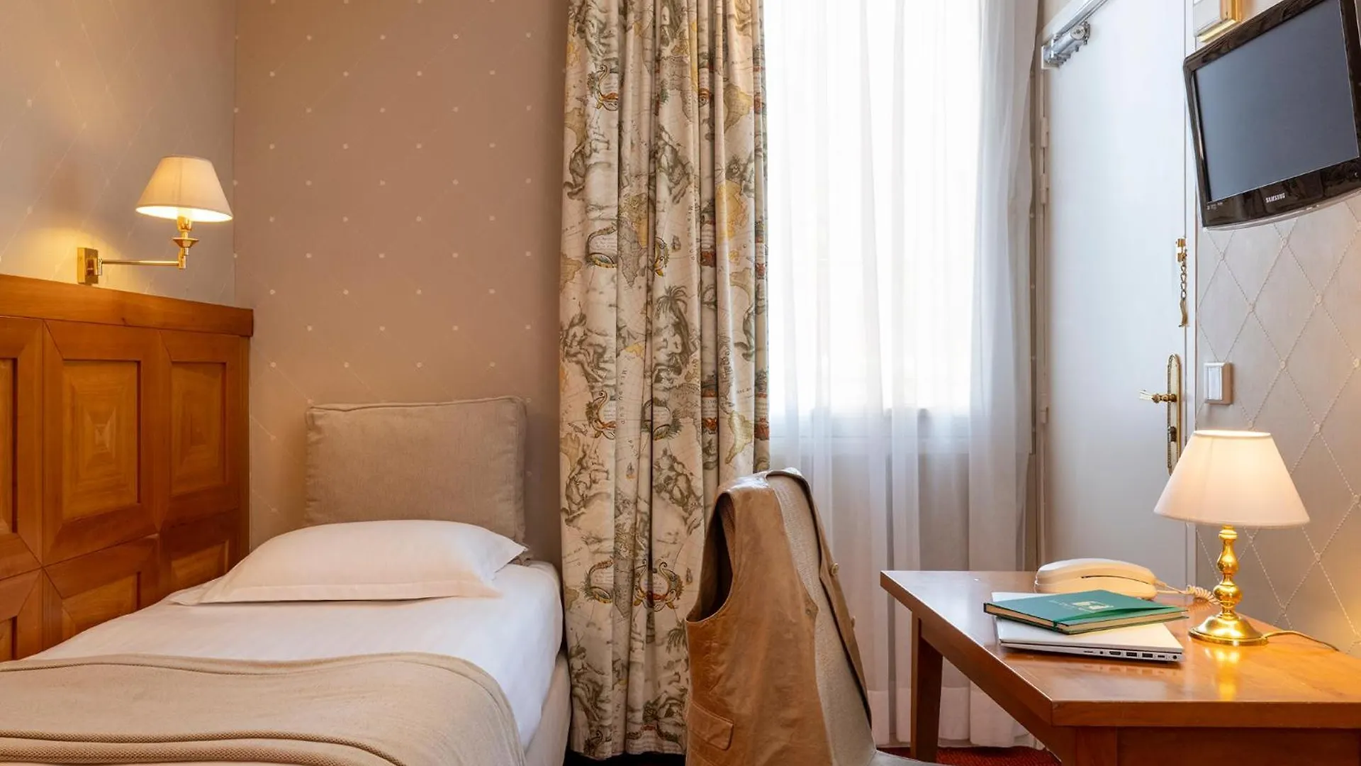 Hotel Le Regent Paris